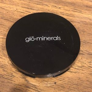 Glo Minerals Golden Medium Pressed Base Powder